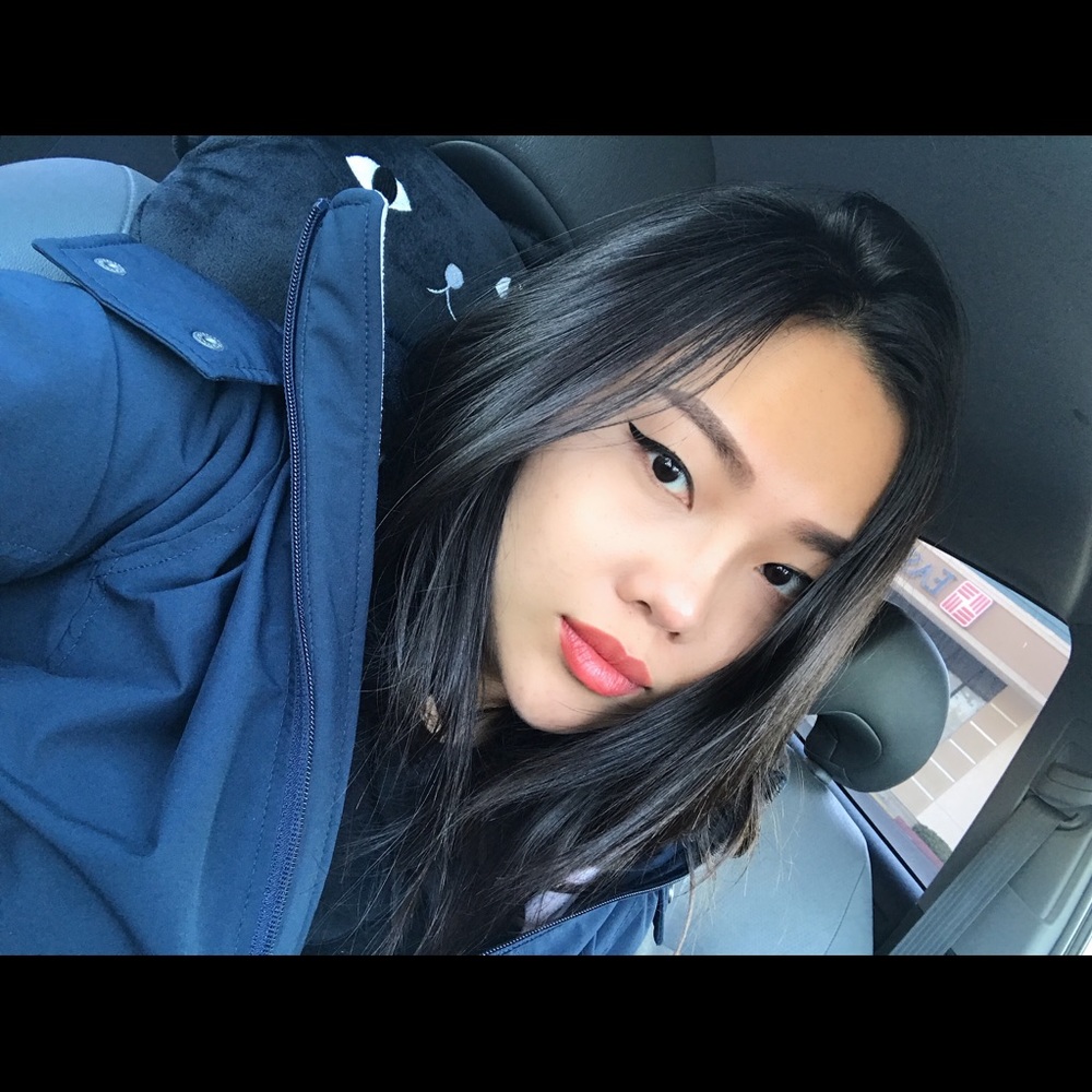 Meet your Posher, Linny